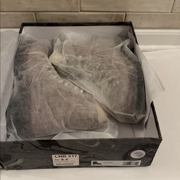 Jeffrey Campbell Culvert Taupe Suede Sherpa Hiker Boots 8.5 - Picture 8 of 8